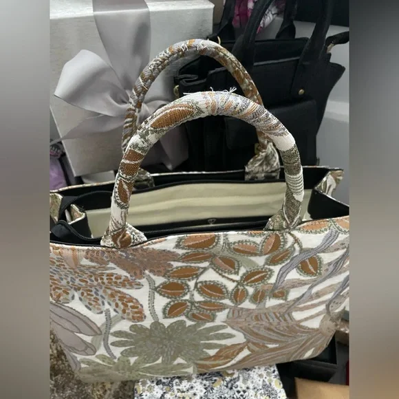 🎉🎁🎁🥳🍁🍂✨Shein Fall 🍁🍂Tote Bag Zipper Closure Top✨Preloved cond - Picture 6 of 11